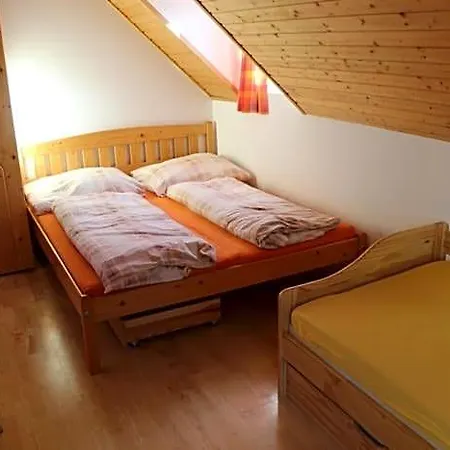 Roubenka Lodge Zlata Olesnice (Jablonec nad Nisou)